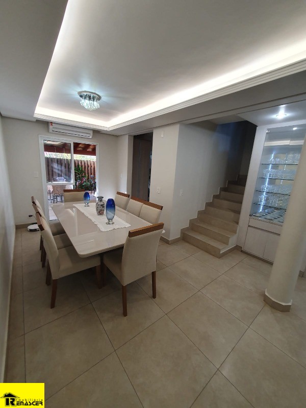 Casa de Condomínio com 3 quartos à venda e aluguel, 145m² — foto 1 de 19