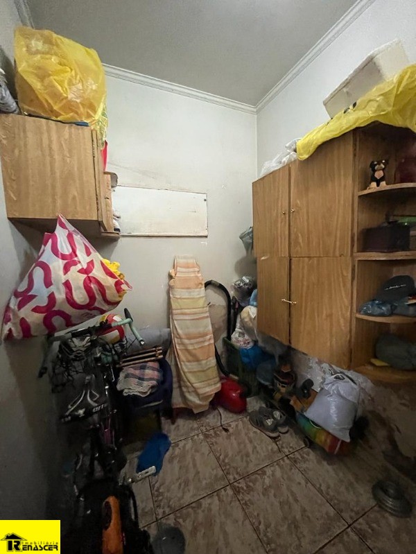 Casa com 3 quartos à venda, 240m² — foto 25 de 26
