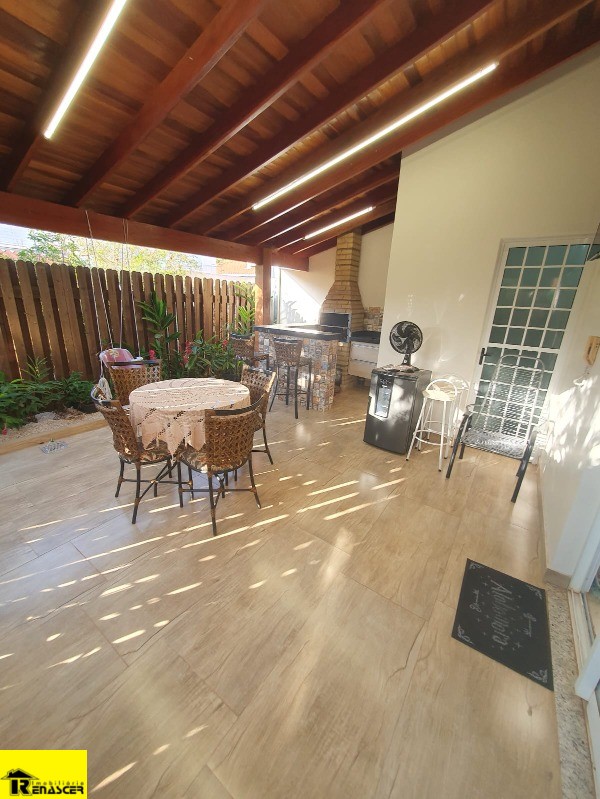 Casa de Condomínio com 3 quartos à venda e aluguel, 145m² — foto 9 de 19