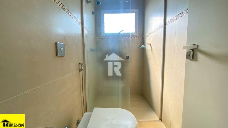 Casa de Condomínio com 4 quartos à venda e aluguel, 358m² — foto 27 de 38
