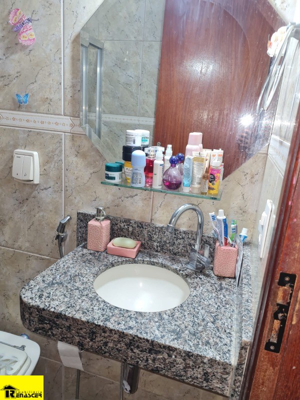 Casa com 3 quartos à venda, 178m² — foto 15 de 21