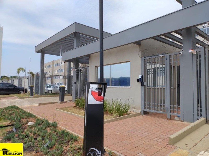 Apartamento com 2 quartos à venda, 43m² — foto 1 de 44