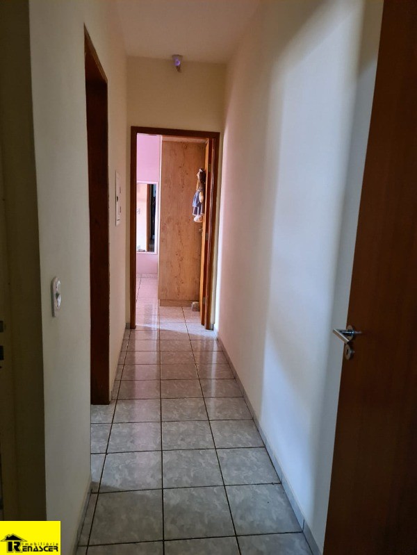 Casa com 5 quartos à venda, 270m² — foto 32 de 34