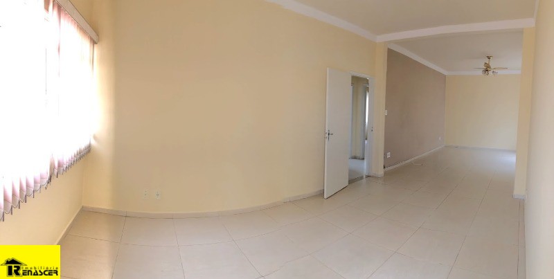 Casa com 3 quartos à venda, 350m² — foto 8 de 14