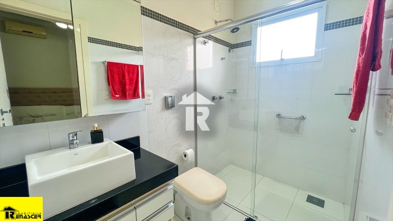 Casa de Condomínio com 4 quartos à venda, 320m² — foto 11 de 25