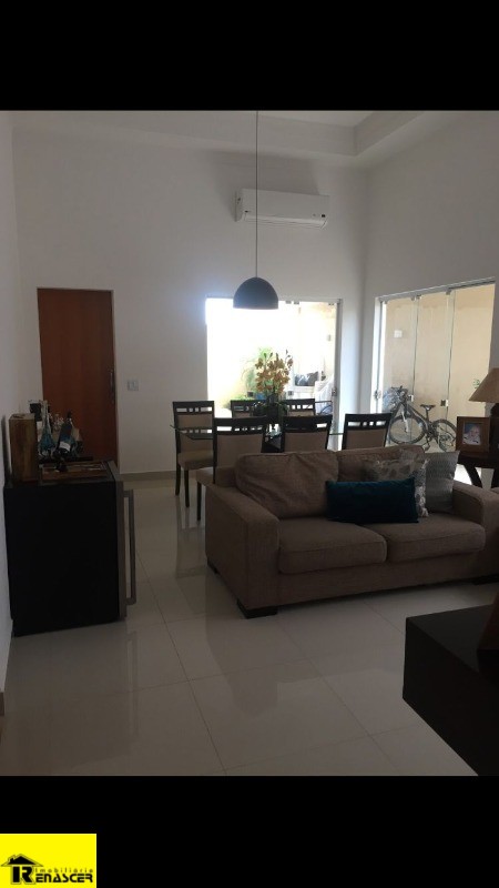 Casa de Condomínio com 3 quartos à venda, 170m² — foto 2 de 30