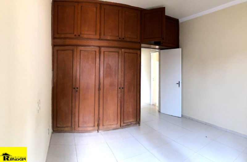 Casa com 3 quartos à venda, 350m² — foto 12 de 14