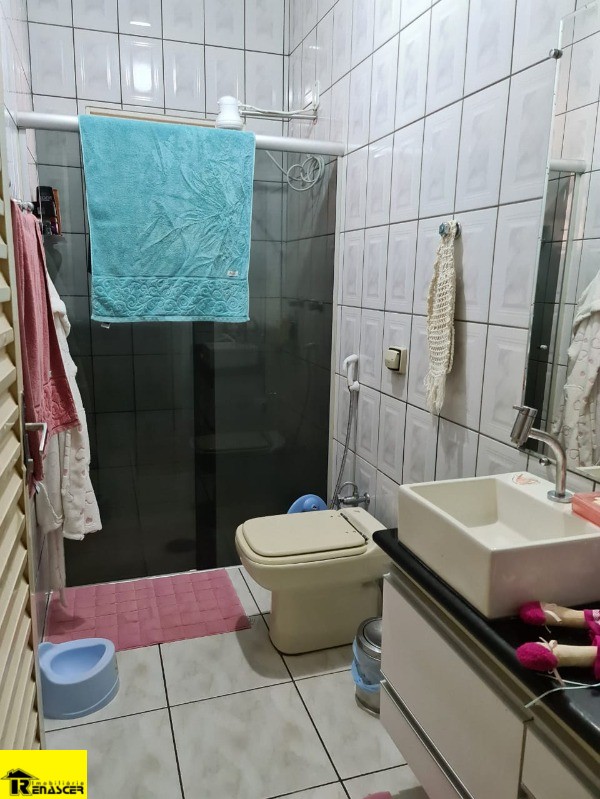 Casa com 5 quartos à venda, 270m² — foto 29 de 34