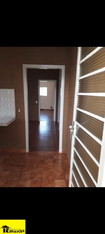 Casa com 5 quartos à venda, 270m² — foto 23 de 34