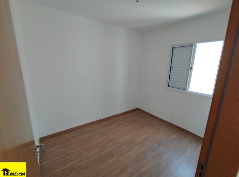Apartamento com 2 quartos à venda, 43m² — foto 2 de 44