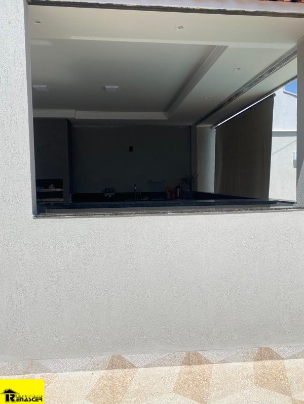 Casa com 3 quartos à venda, 180m² — foto 33 de 46
