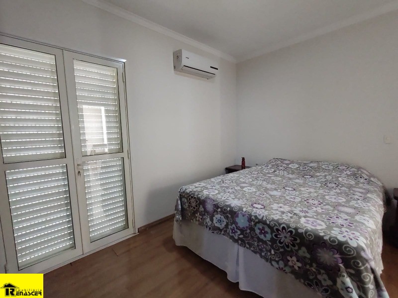 Casa de Condomínio com 4 quartos à venda, 220m² — foto 35 de 43
