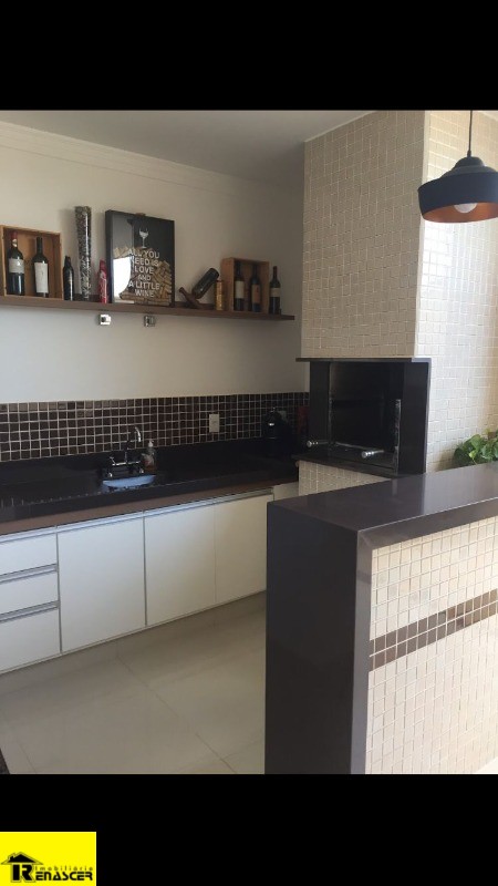 Casa de Condomínio com 3 quartos à venda, 170m² — foto 4 de 30