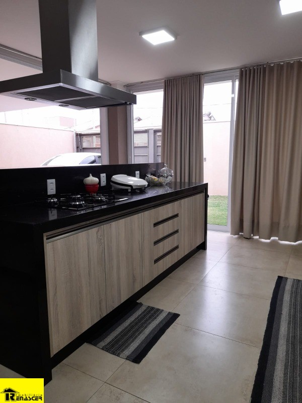 Casa com 3 quartos à venda, 158m² — foto 10 de 20