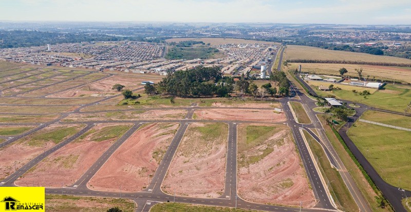 Terreno / Lote / Condomínio  à venda, 200m² — foto 1 de 4