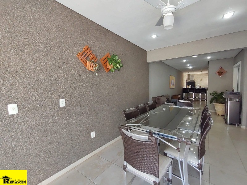 Casa de Condomínio com 4 quartos à venda, 220m² — foto 11 de 43