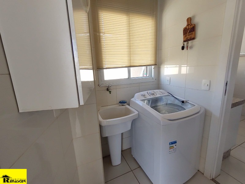 Casa de Condomínio com 4 quartos à venda, 220m² — foto 24 de 43