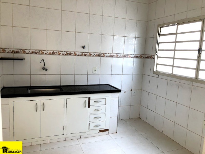 Casa com 3 quartos à venda, 350m² — foto 9 de 14