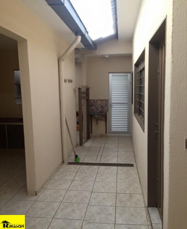 Casa com 4 quartos à venda e aluguel, 180m² — foto 10 de 10