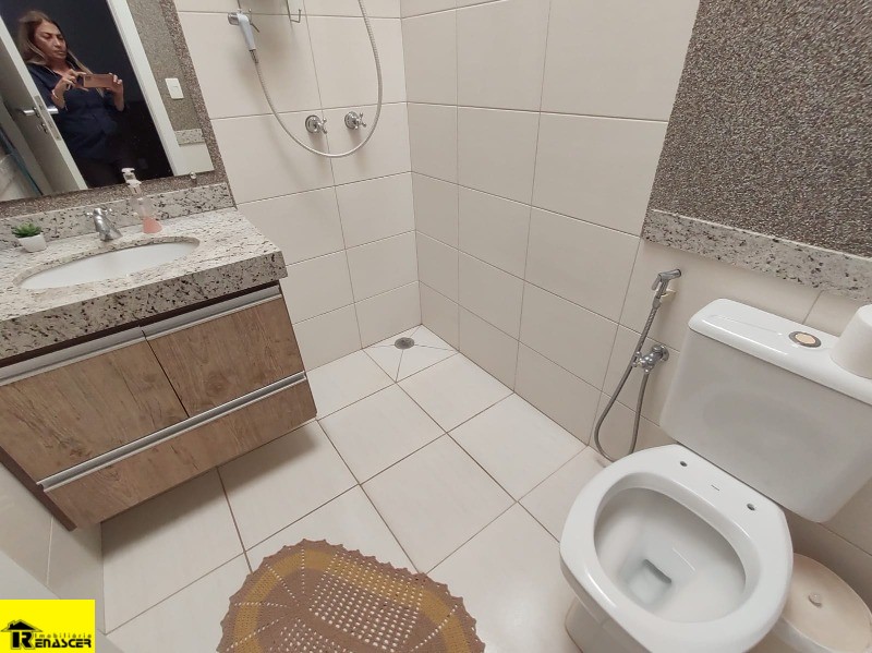 Casa de Condomínio com 4 quartos à venda, 220m² — foto 38 de 43