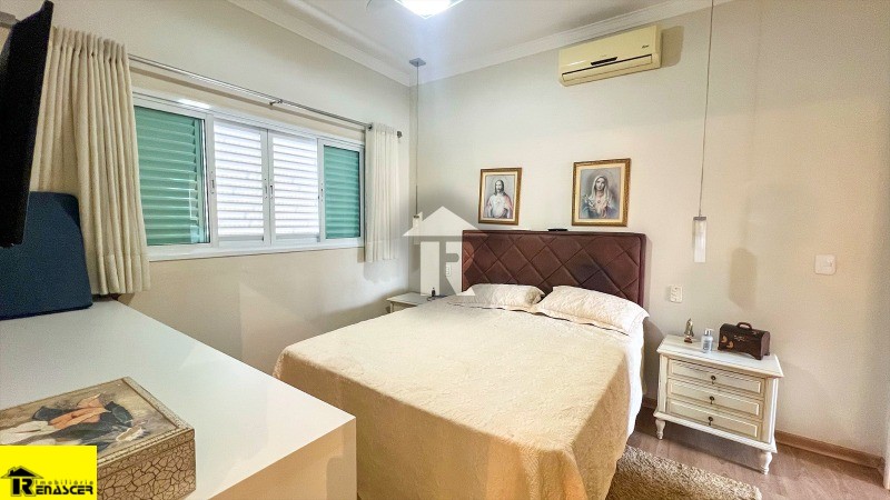 Casa de Condomínio com 4 quartos à venda, 320m² — foto 24 de 25