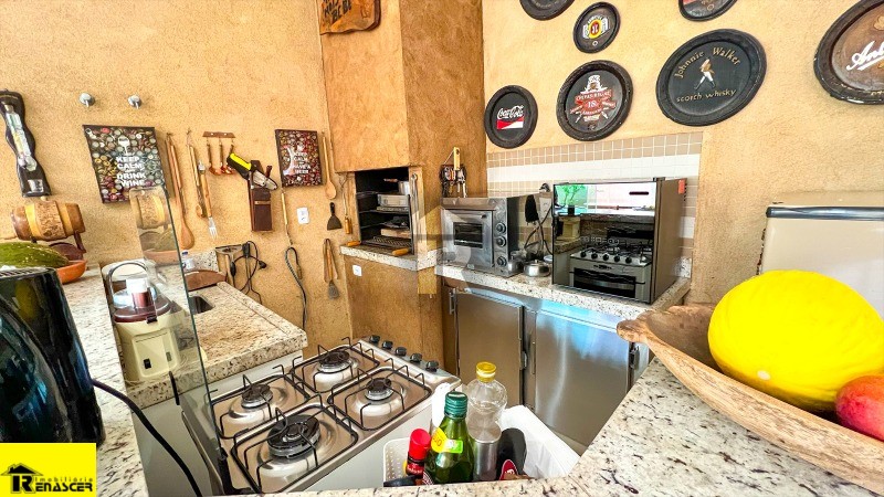 Casa de Condomínio com 4 quartos à venda, 320m² — foto 15 de 25