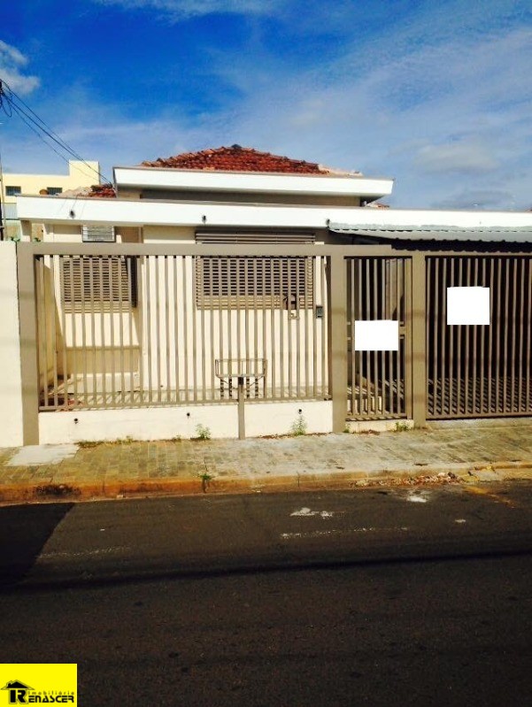 Casa com 4 quartos à venda e aluguel, 180m² — foto 1 de 10