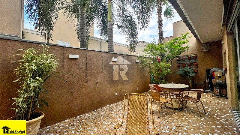 Casa de Condomínio com 4 quartos à venda, 320m² — foto 9 de 25