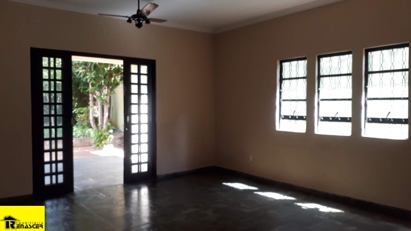 Casa com 3 quartos à venda, 155m² — foto 5 de 19