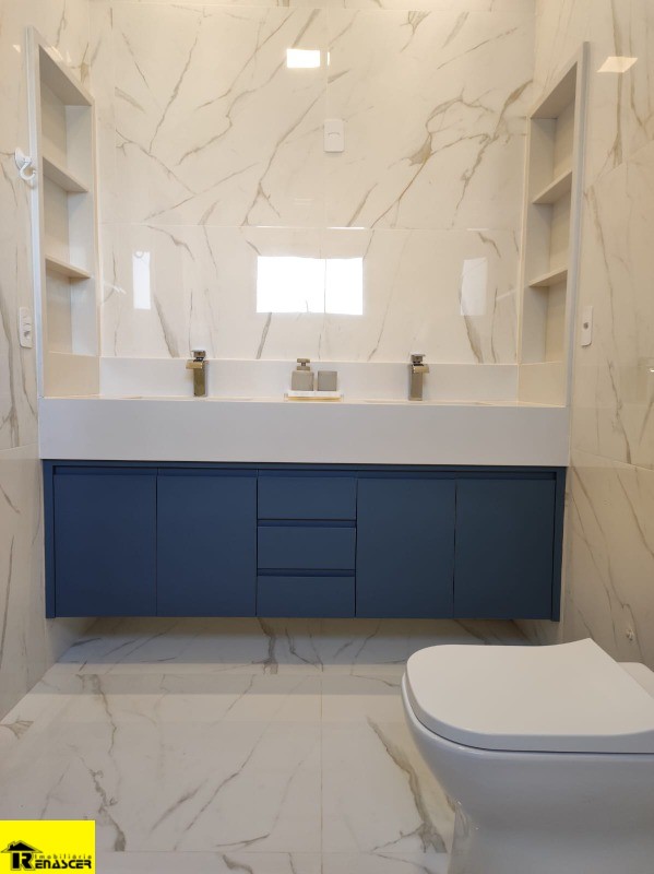 Casa de Condomínio com 3 quartos à venda, 200m² — foto 16 de 18