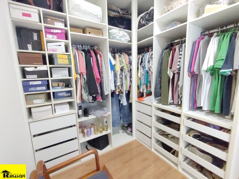 Casa de Condomínio com 4 quartos à venda, 220m² — foto 37 de 43