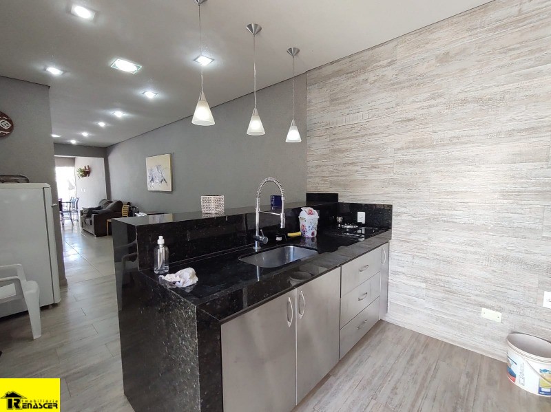 Casa de Condomínio com 4 quartos à venda, 220m² — foto 10 de 43