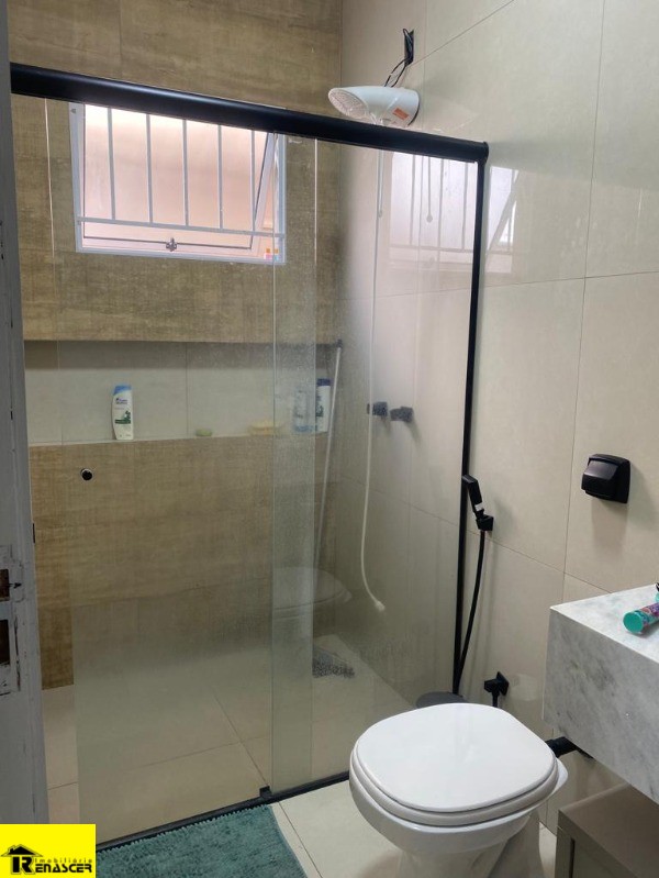 Casa com 3 quartos à venda, 180m² — foto 14 de 46
