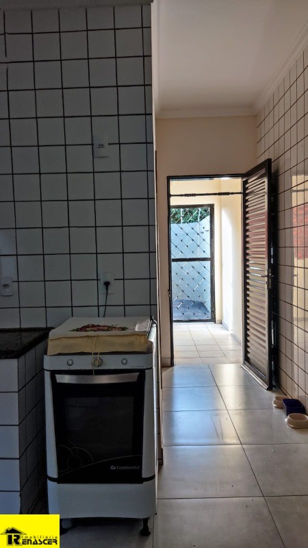 Casa com 3 quartos à venda, 155m² — foto 9 de 19