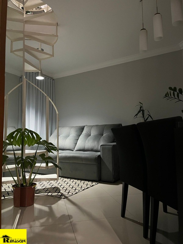 Apartamento com 2 quartos à venda, 100m² — foto 2 de 19