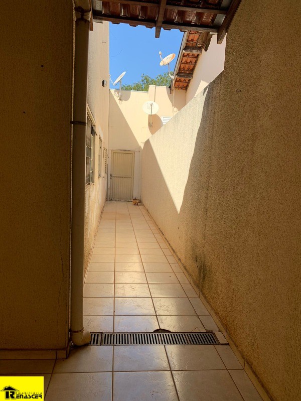 Casa com 4 quartos à venda, 120m² — foto 9 de 18