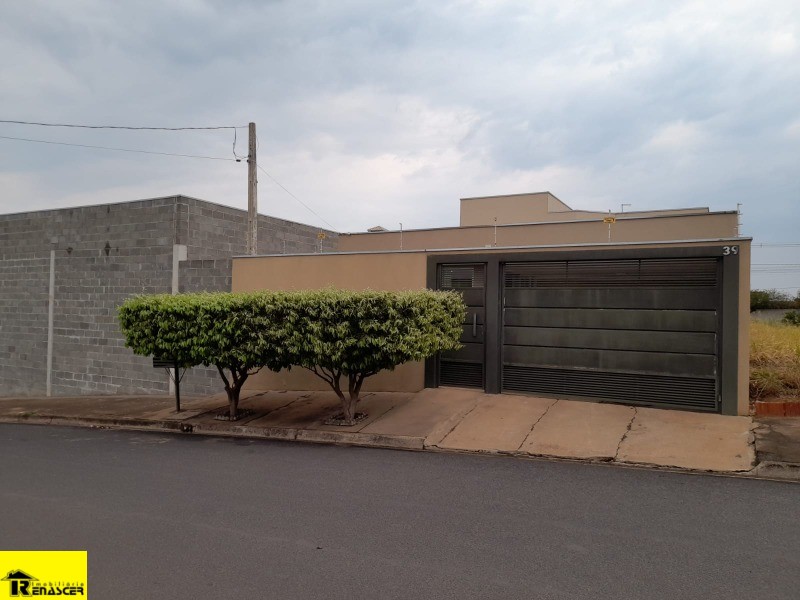 Casa com 3 quartos à venda, 158m² — foto 1 de 20