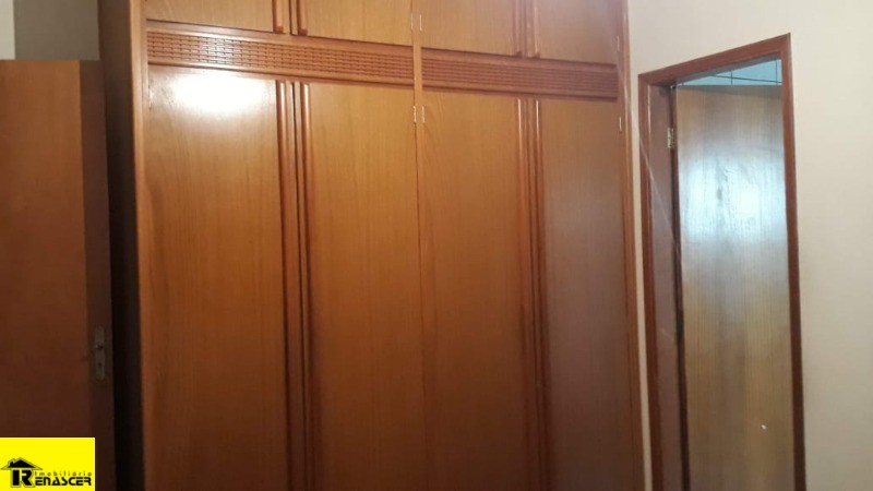 Casa com 3 quartos à venda, 155m² — foto 17 de 19