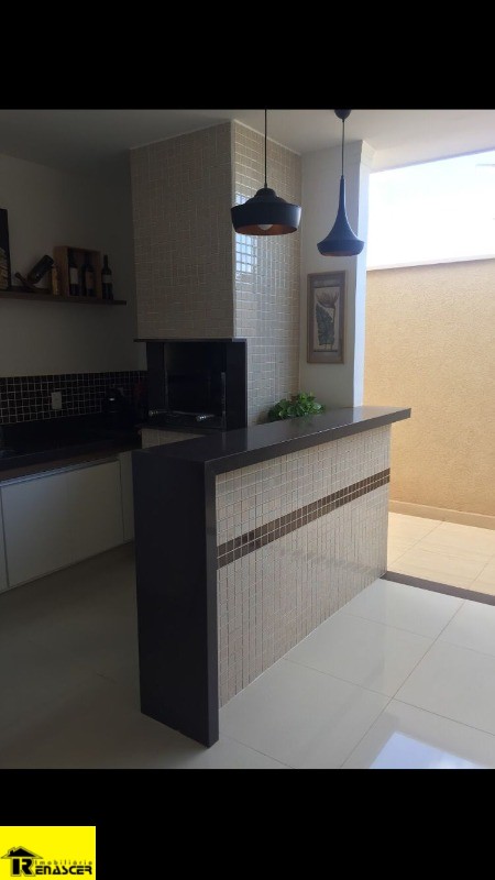 Casa de Condomínio com 3 quartos à venda, 170m² — foto 10 de 30