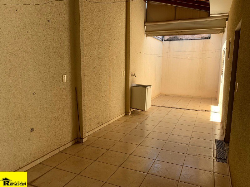 Casa com 4 quartos à venda, 120m² — foto 7 de 18