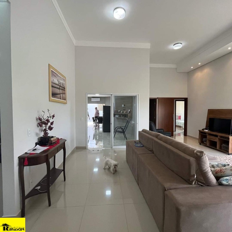 Casa de Condomínio com 3 quartos à venda, 191m² — foto 4 de 13