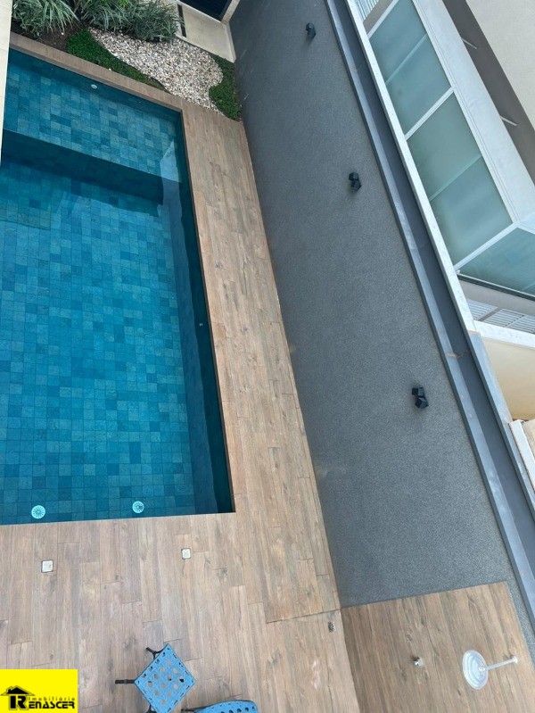 Casa de Condomínio com 4 quartos à venda, 300m² — foto 11 de 30