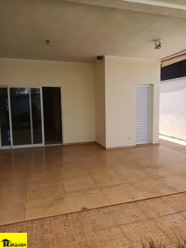 Casa de Condomínio com 3 quartos à venda, 255m² — foto 5 de 15