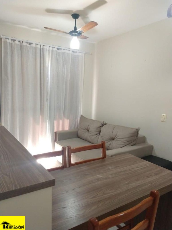 Apartamento com 2 quartos à venda, 50m² — foto 2 de 15