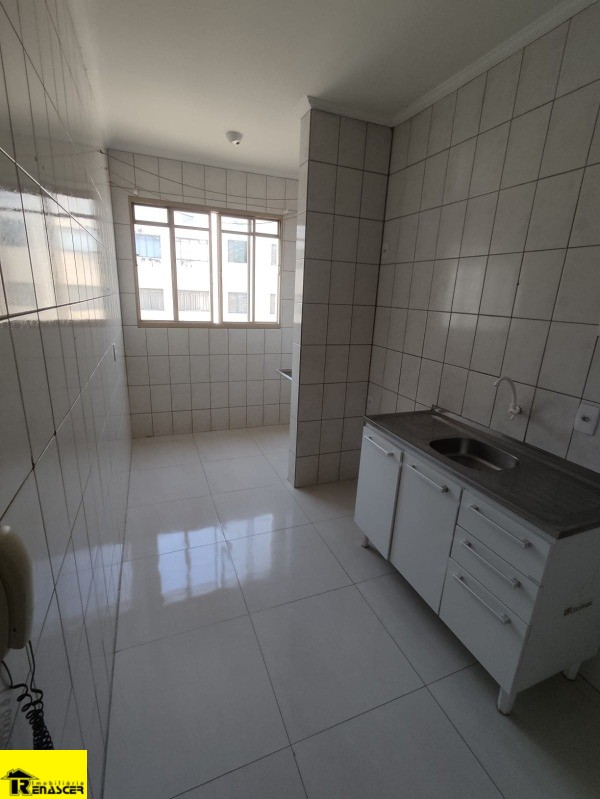 Apartamento com 3 quartos à venda, 76m² — foto 14 de 28
