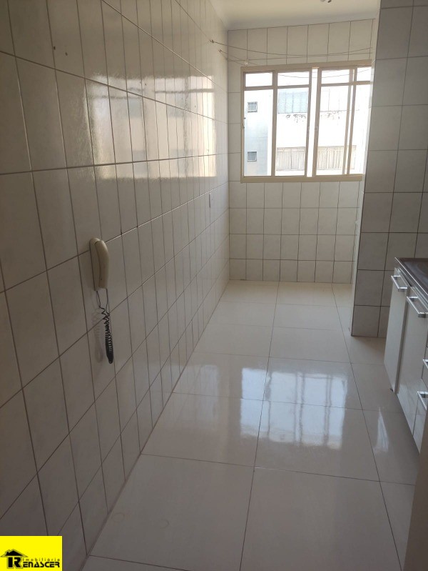Apartamento com 3 quartos à venda, 76m² — foto 16 de 28