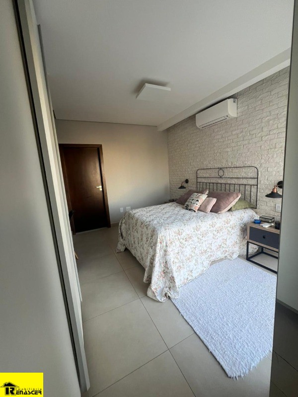 Casa de Condomínio com 4 quartos à venda, 300m² — foto 23 de 30