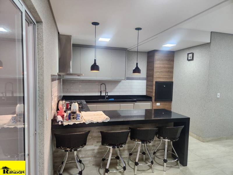 Casa de Condomínio com 3 quartos à venda, 191m² — foto 9 de 13