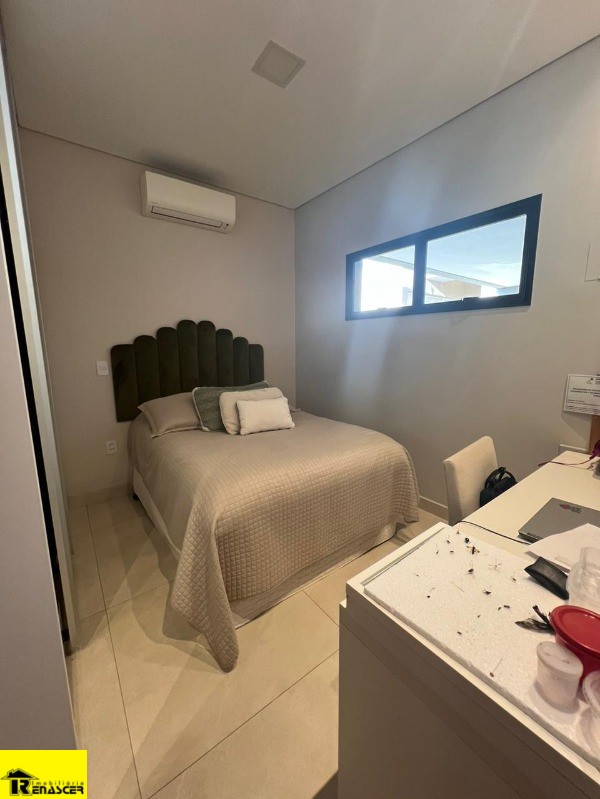 Casa de Condomínio com 4 quartos à venda, 300m² — foto 21 de 30