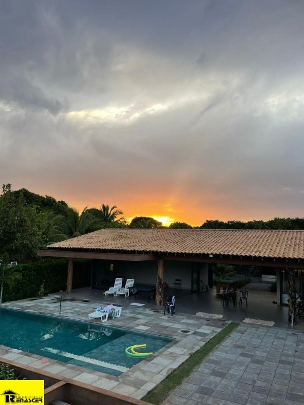 Casa de Condomínio com 4 quartos à venda, 570m² — foto 3 de 26